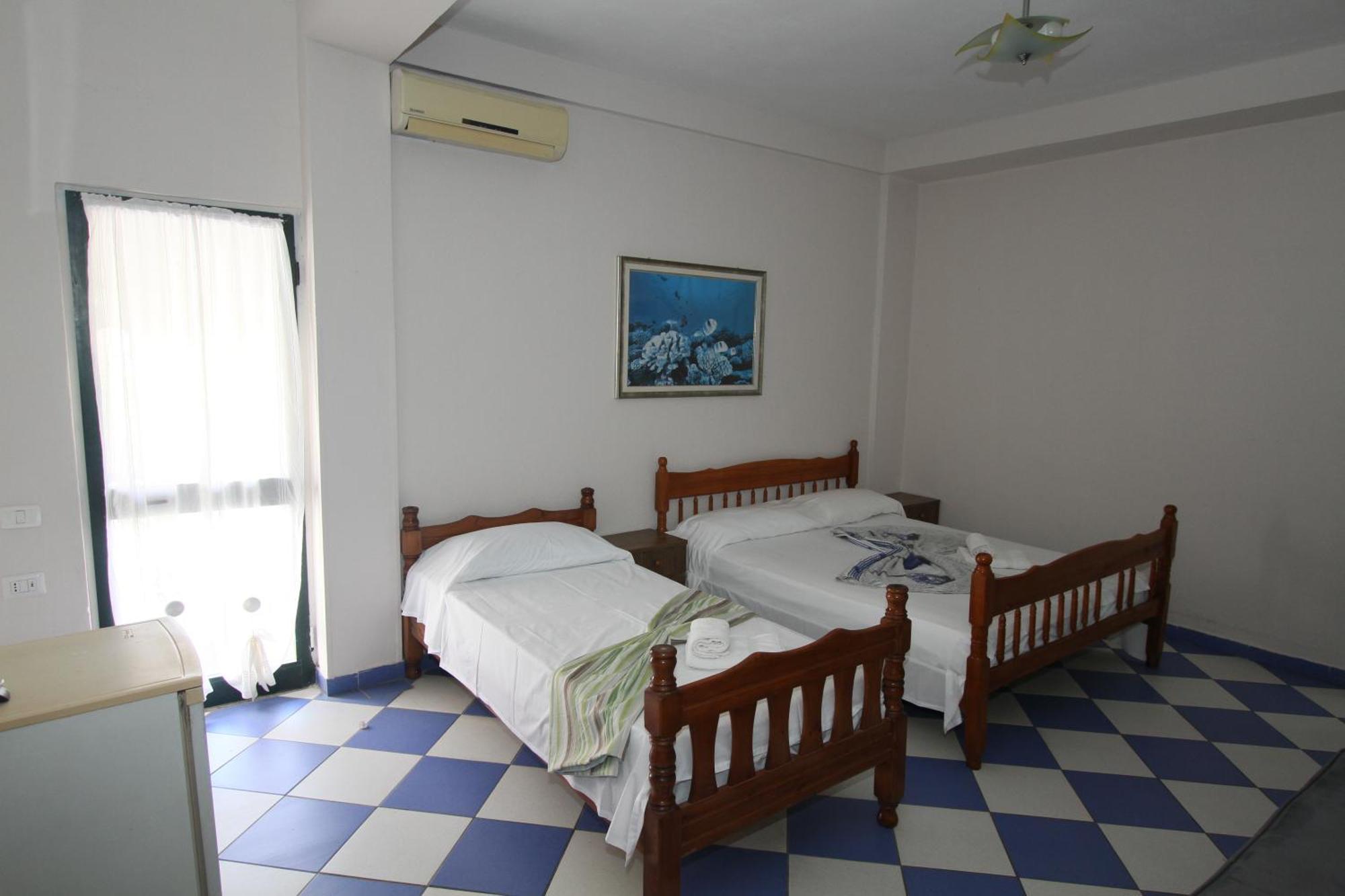 Kompleksi Eli Guest House Durrës Kültér fotó