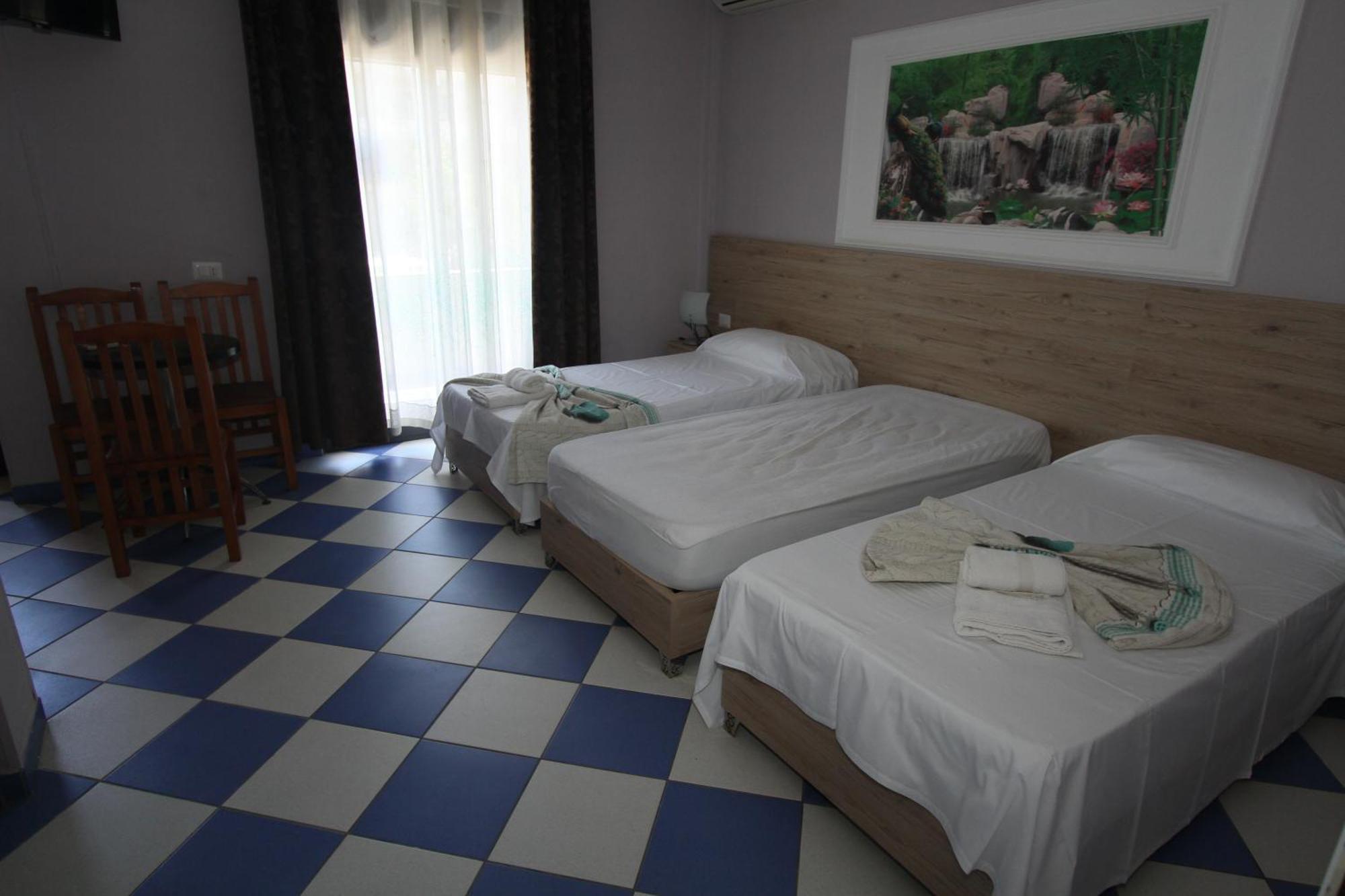 Kompleksi Eli Guest House Durrës Kültér fotó