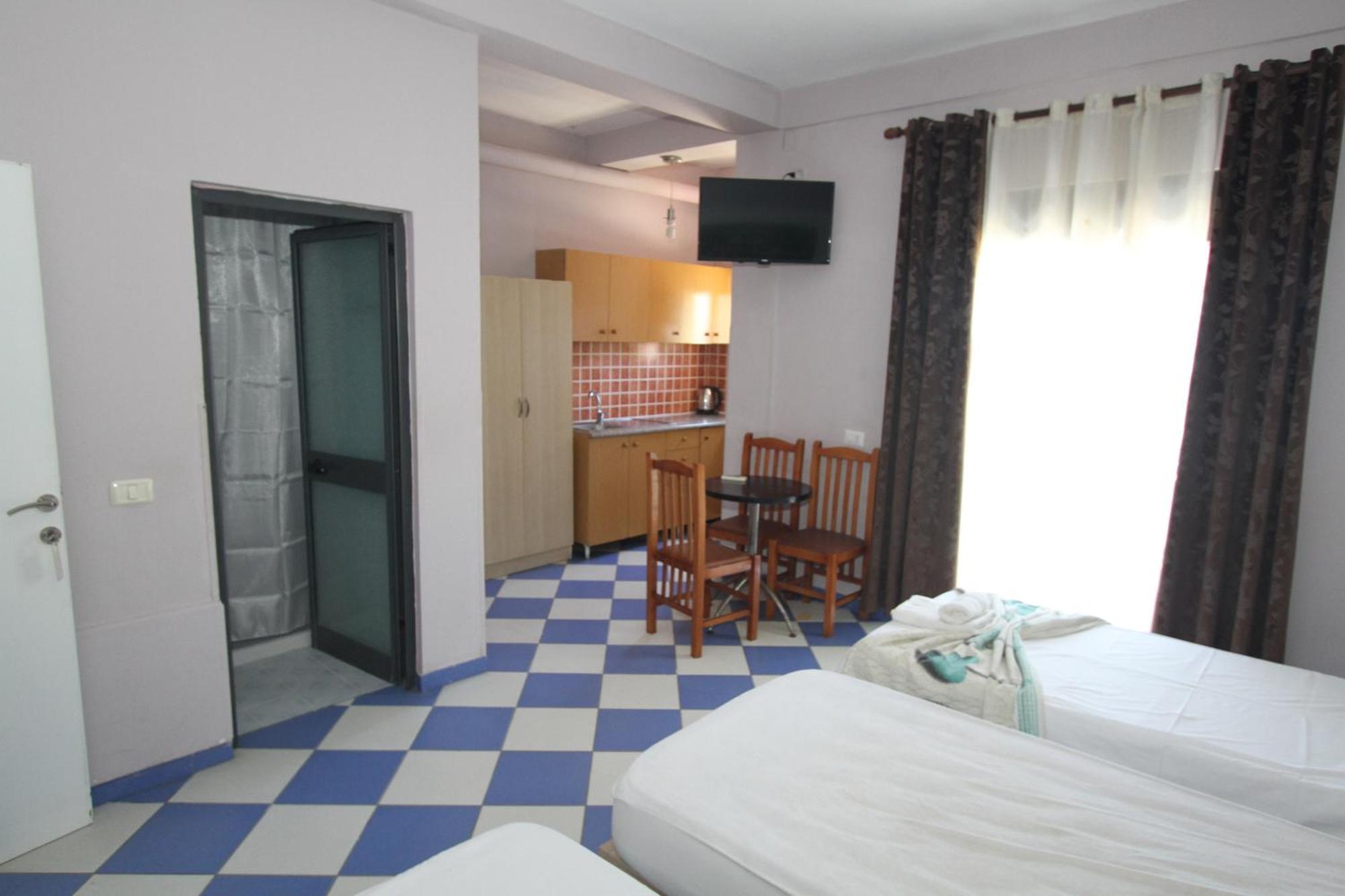Kompleksi Eli Guest House Durrës Kültér fotó